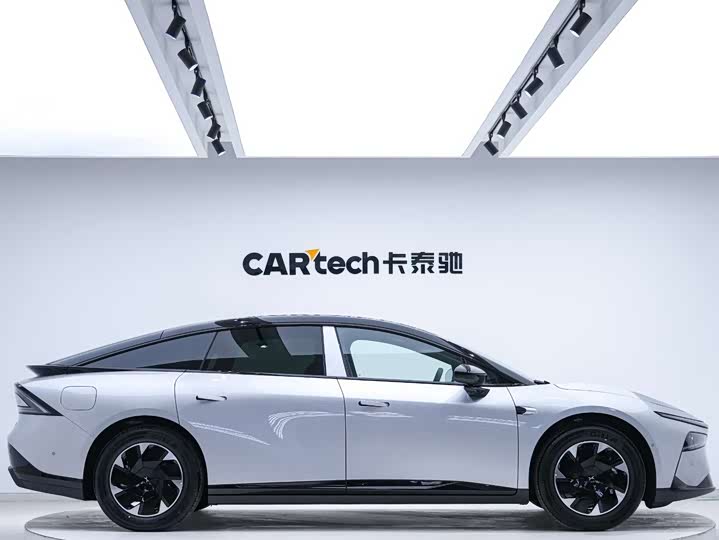 Фото 6 - XPeng F57