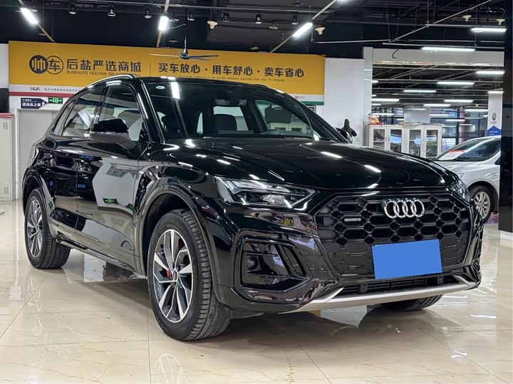 Фото 3 - Audi Q5L