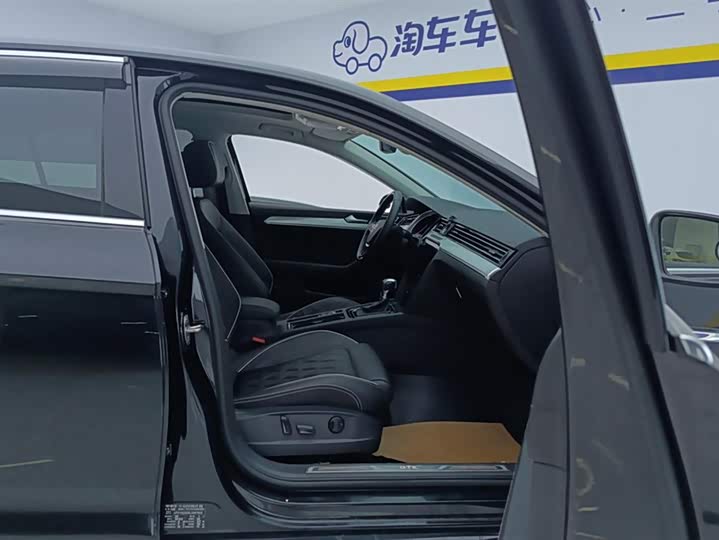 Фото 8 - Volkswagen Magotan GTE Hybrid