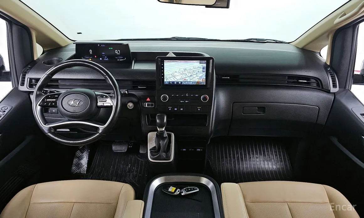 Фото 7 - Hyundai Staria