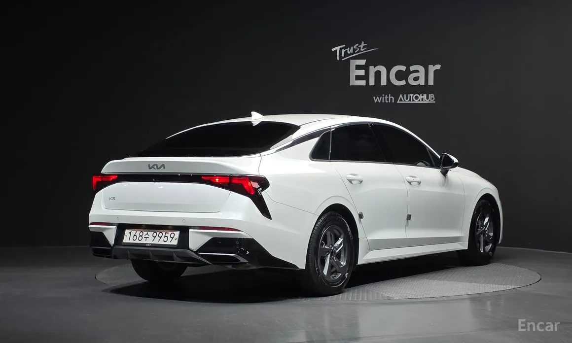 2023 Kia K5