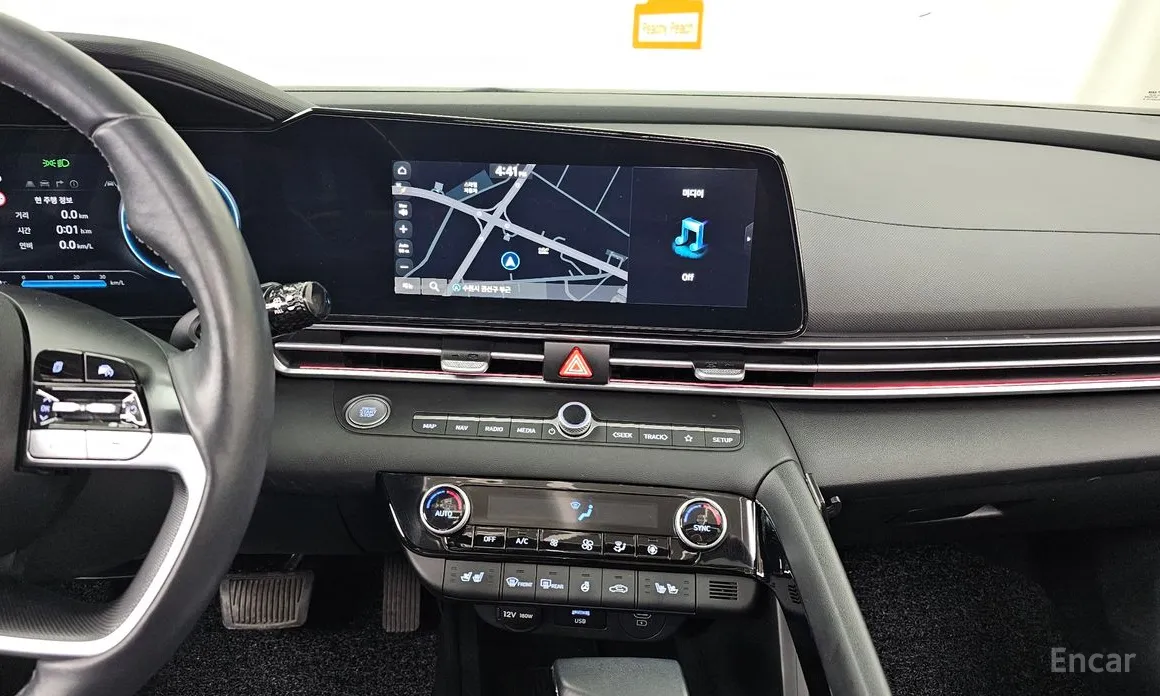 Фото 14 - Hyundai Avante