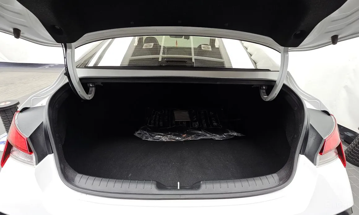 Фото 20 - Hyundai Avante