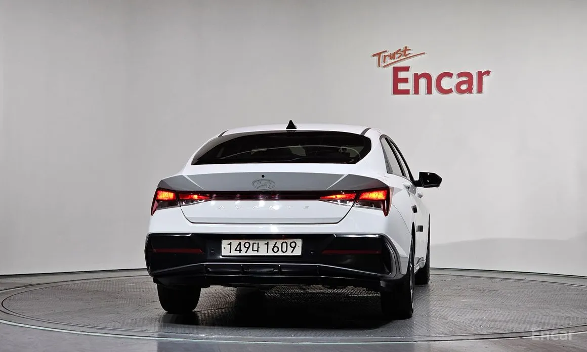 Фото 4 - Hyundai Avante