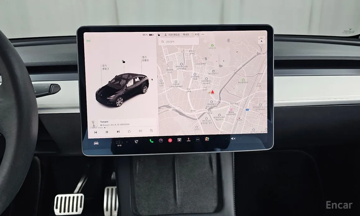 Фото 14 - Tesla Model Y