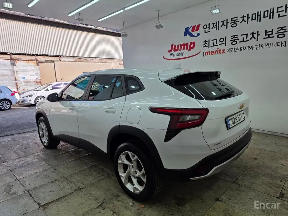 Фото 6 - Chevrolet Trax