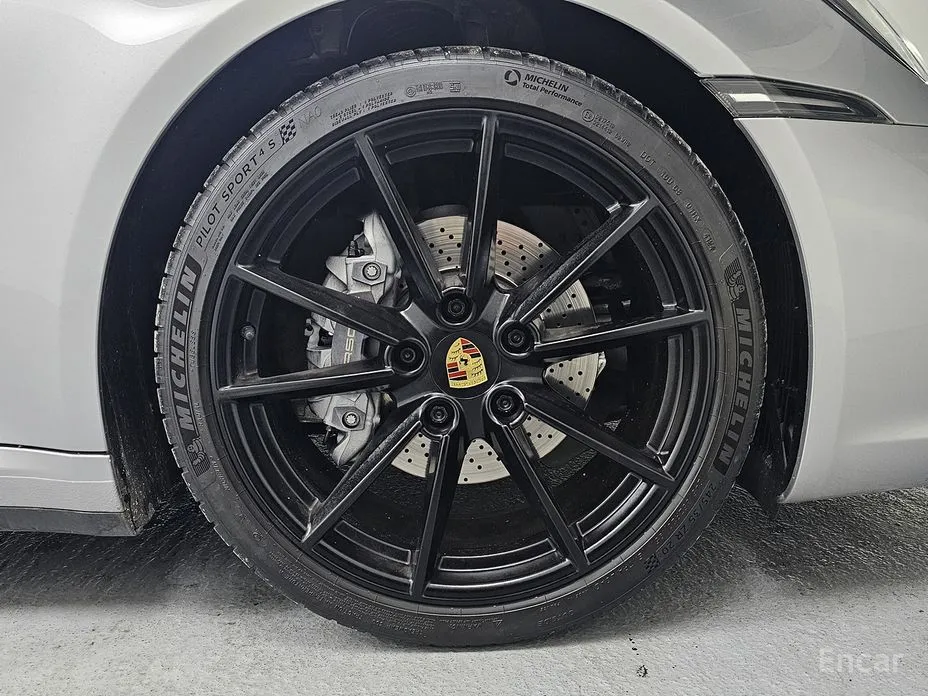 Фото 5 - Porsche 911