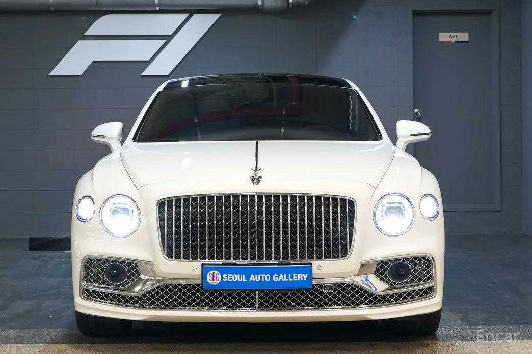 Фото 3 - Bentley Flying Spur