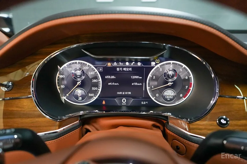 Фото 8 - Bentley Flying Spur