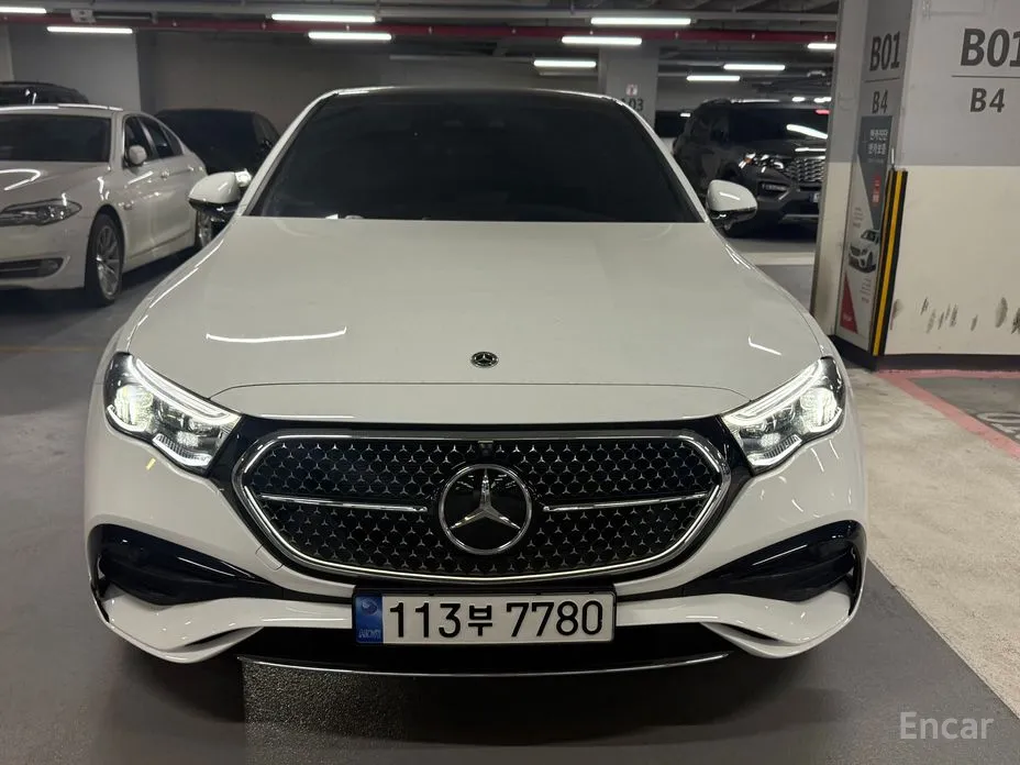 Фото 3 - Mercedes-Benz E-Class