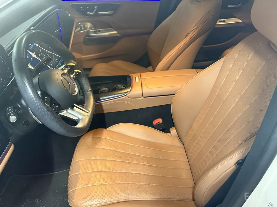 Фото 8 - Mercedes-Benz E-Class