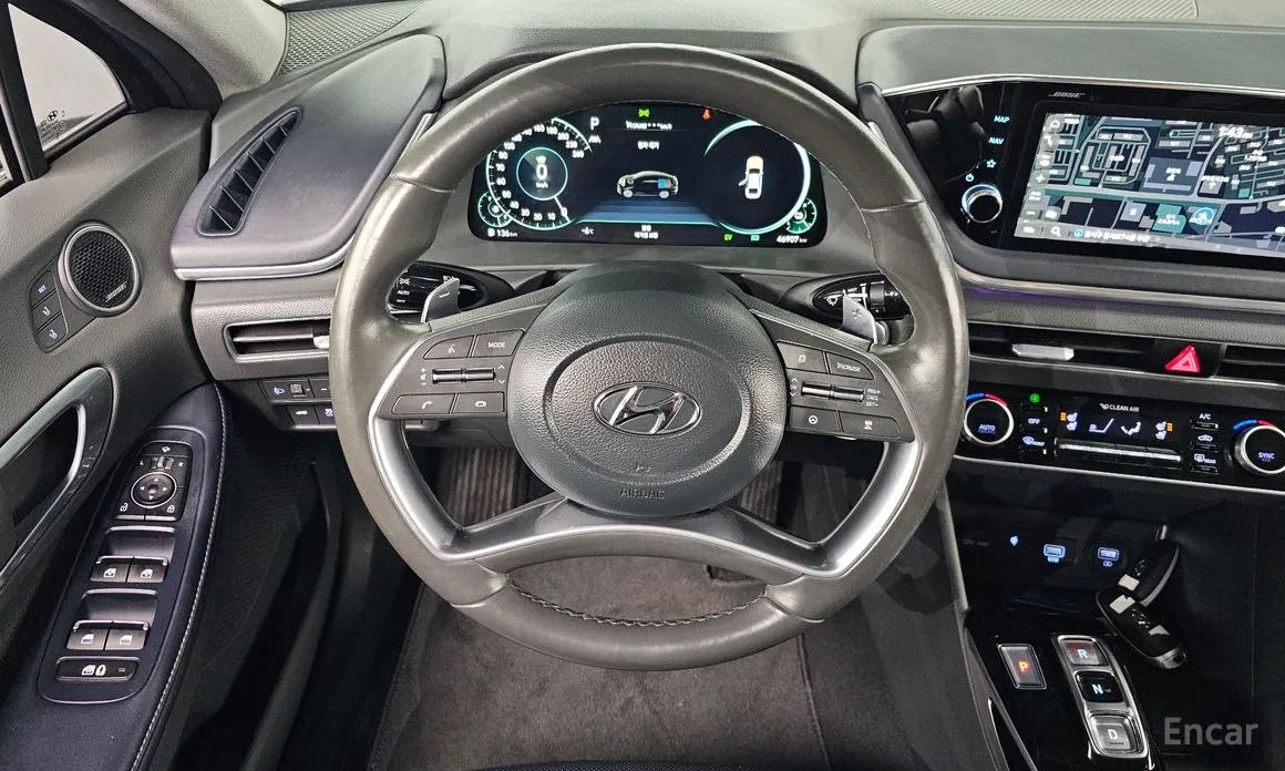 Фото 13 - Hyundai Sonata