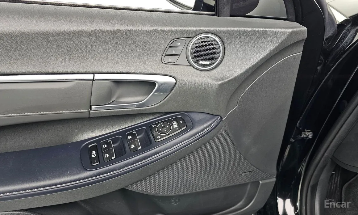 Фото 18 - Hyundai Sonata