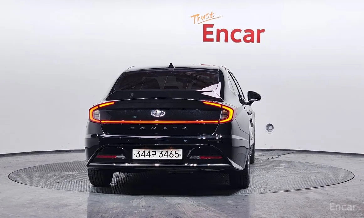 Фото 4 - Hyundai Sonata