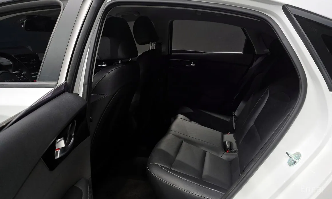 Фото 13 - Kia K3