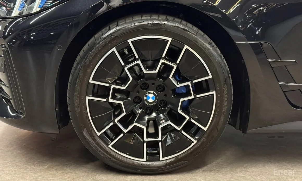 Фото 5 - BMW i4