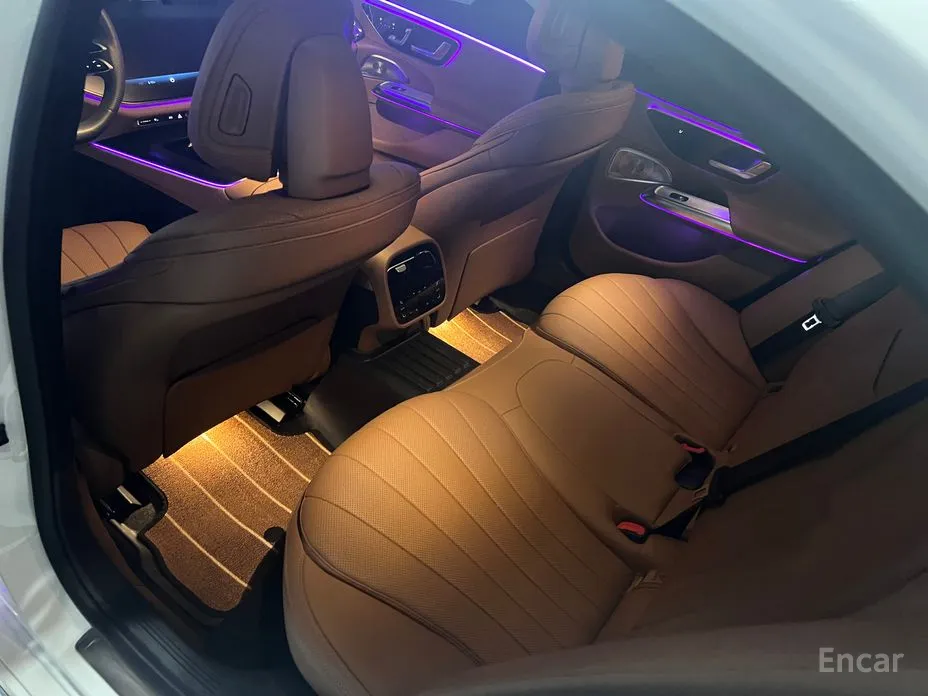 Фото 5 - Mercedes-Benz E-Class