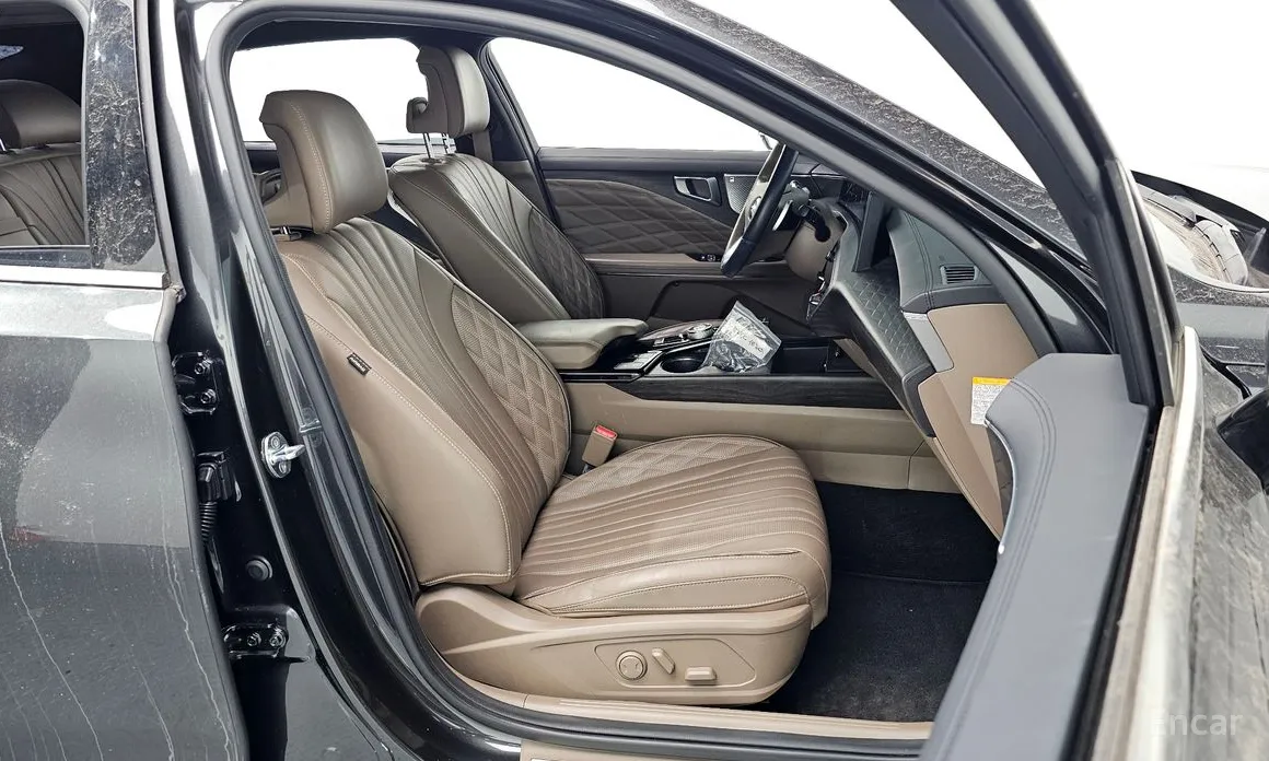 Фото 10 - Kia K8