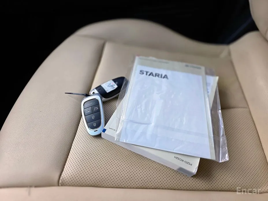 Фото 14 - Hyundai Staria