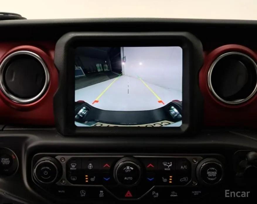 Фото 12 - Jeep Gladiator