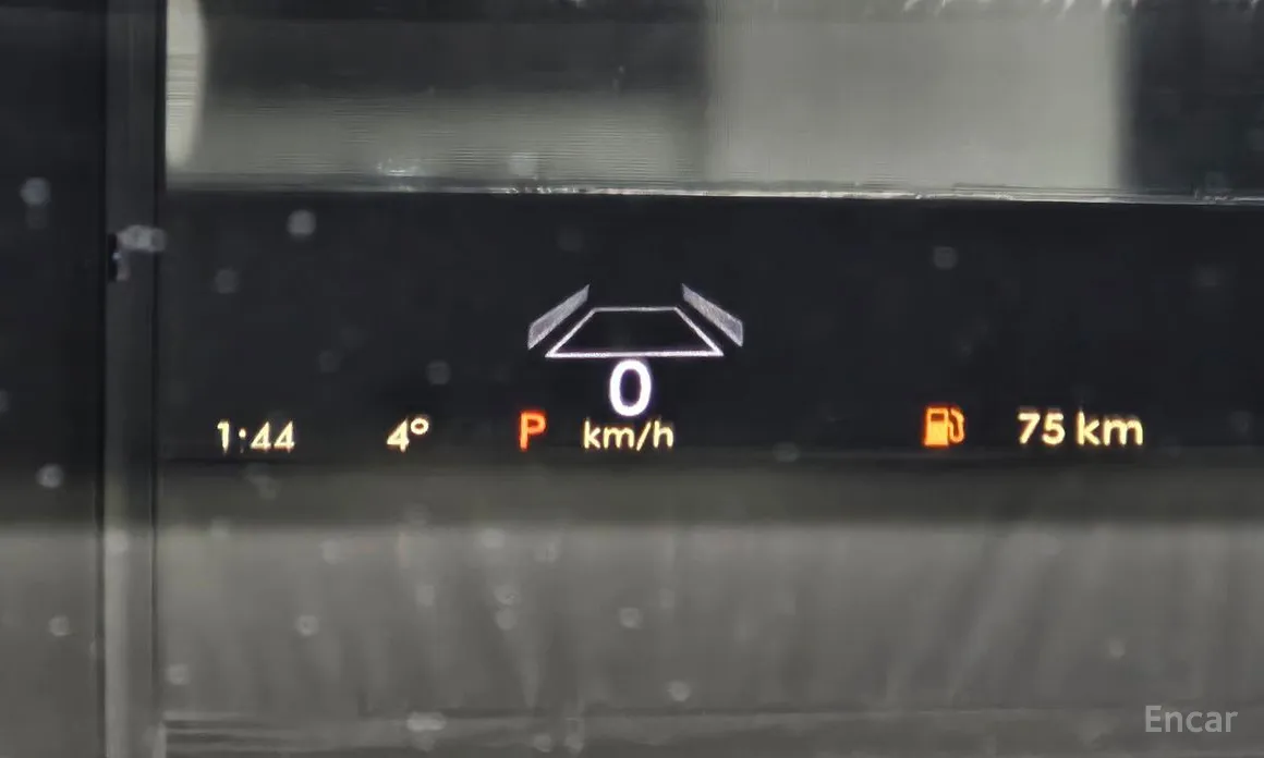 Фото 18 - Lincoln Aviator