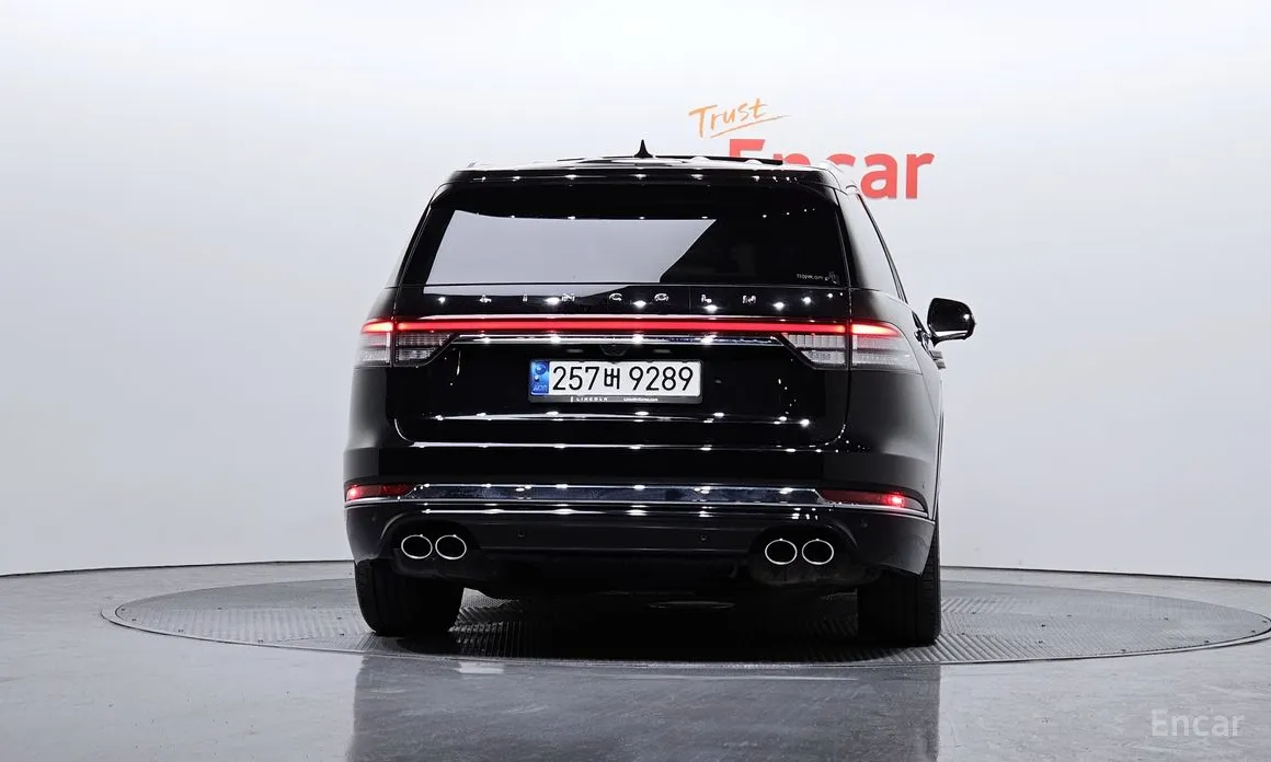 Фото 4 - Lincoln Aviator