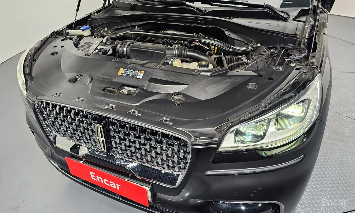 Фото 6 - Lincoln Aviator