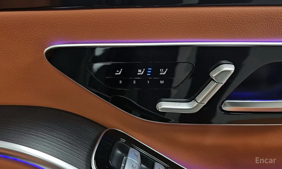 Фото 19 - Mercedes-Benz S-Class