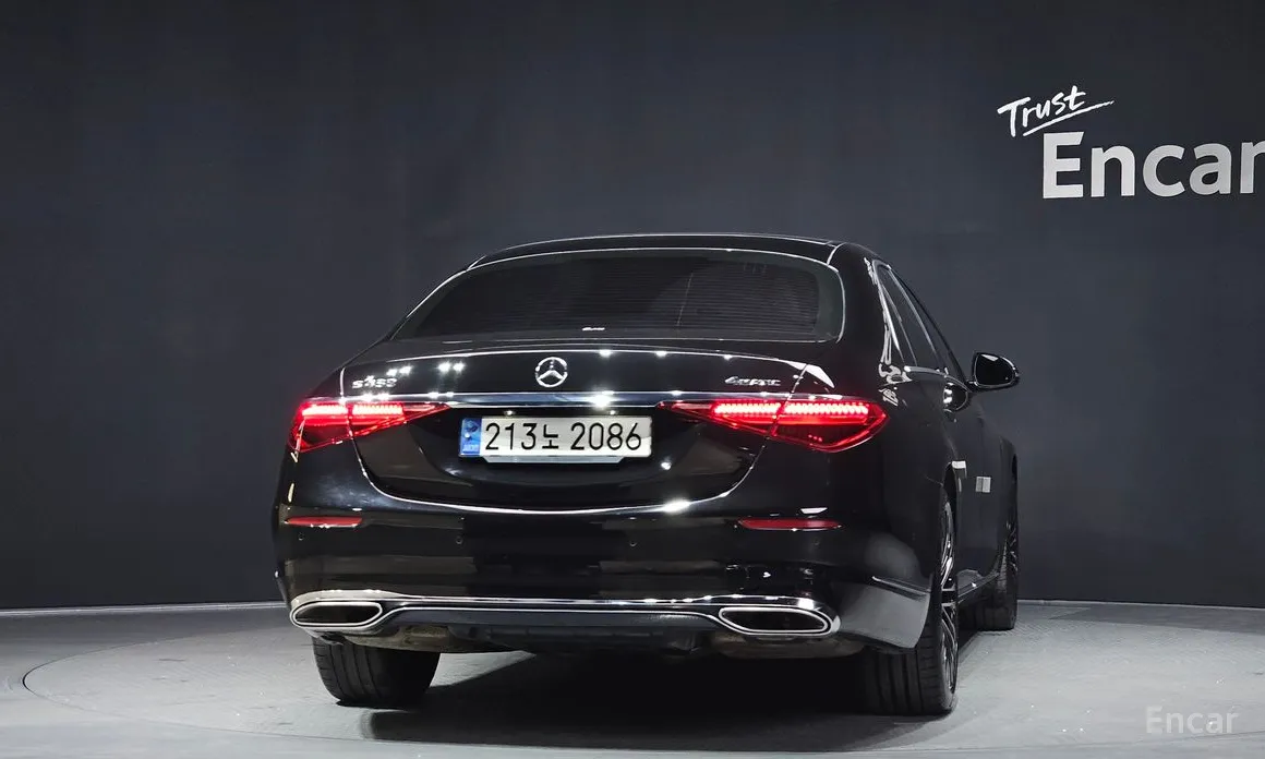 Фото 4 - Mercedes-Benz S-Class