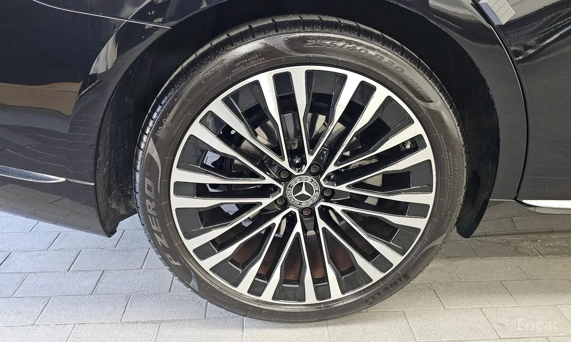 Фото 5 - Mercedes-Benz S-Class