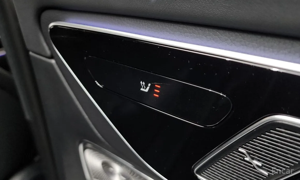 Фото 18 - Mercedes-Benz GLC-Class