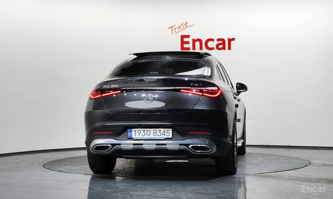 Фото 4 - Mercedes-Benz GLC-Class