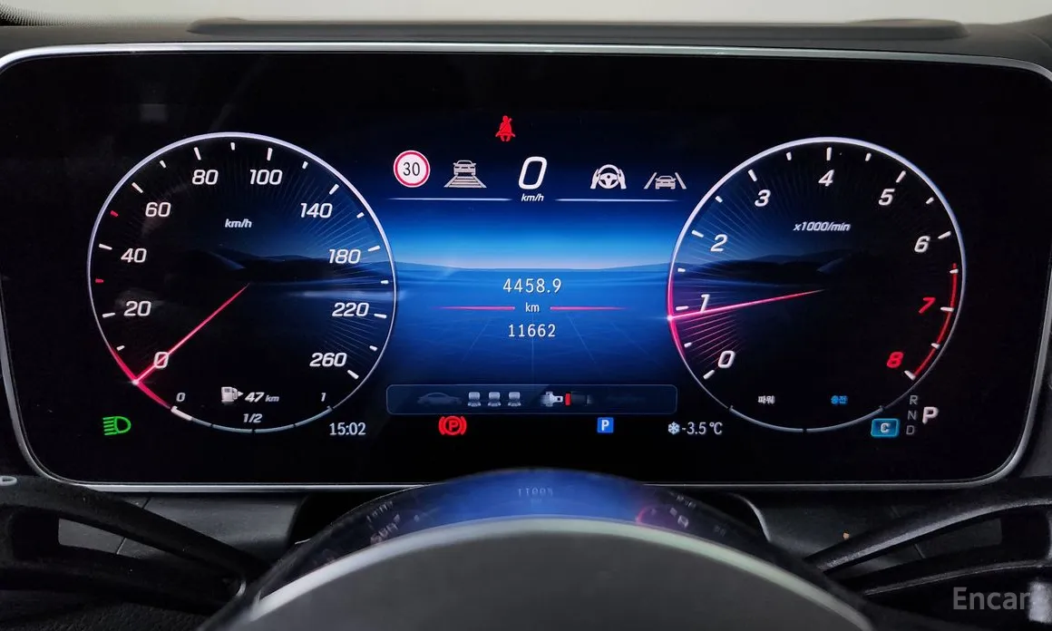 Фото 8 - Mercedes-Benz GLC-Class