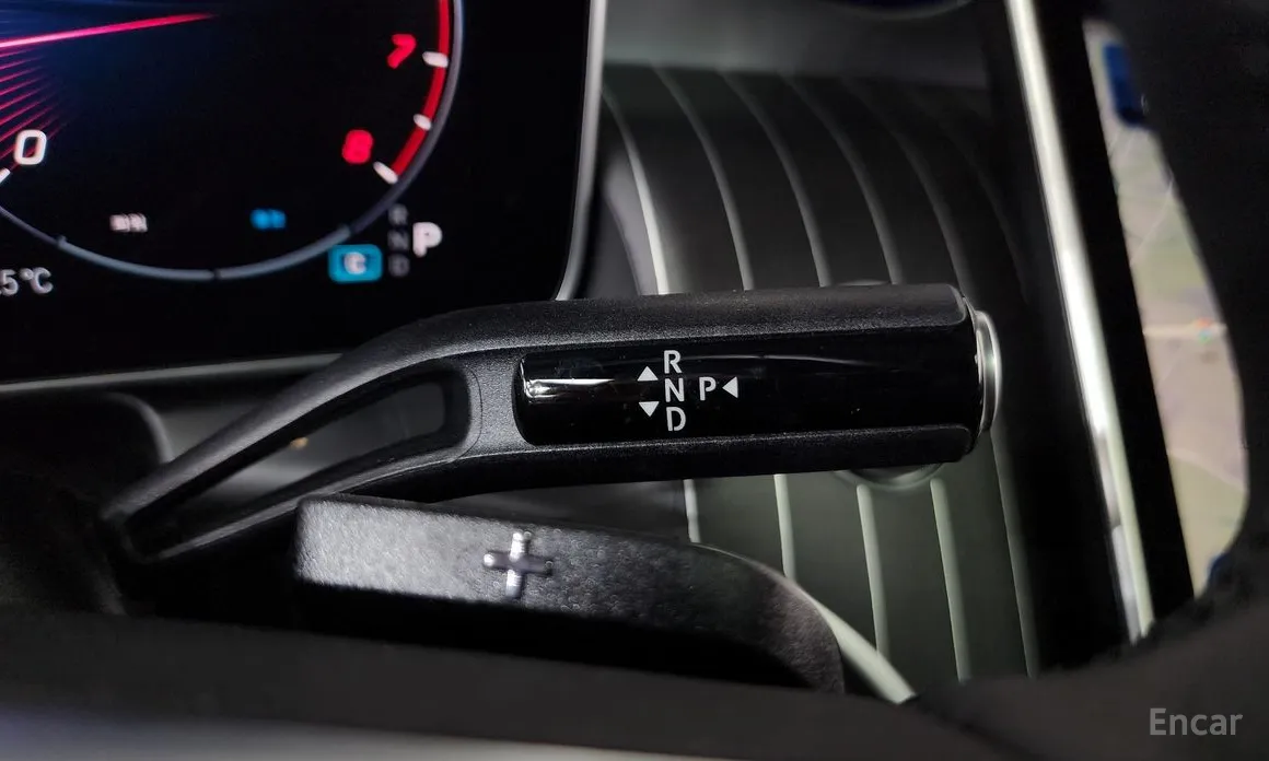 Фото 9 - Mercedes-Benz GLC-Class