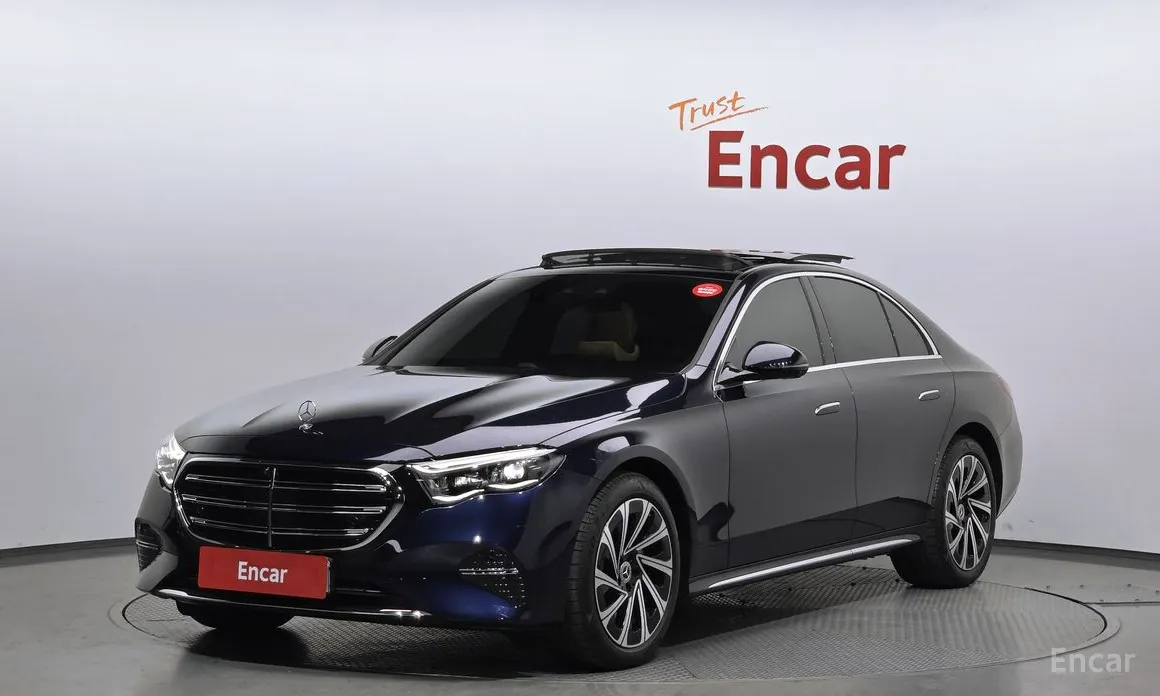 Фото 1 - Mercedes-Benz E-Class