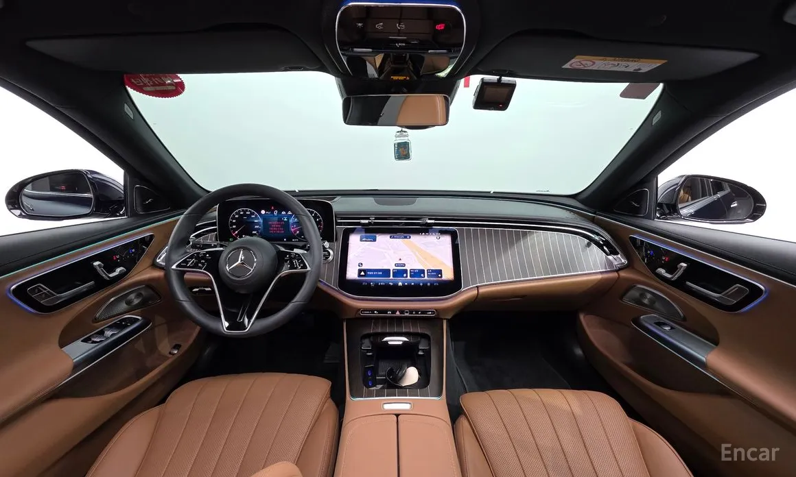 Фото 7 - Mercedes-Benz E-Class