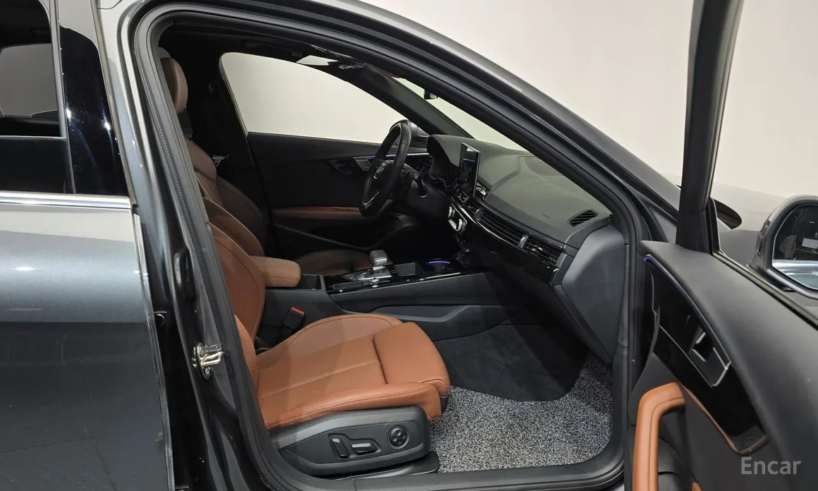 Фото 11 - Audi A4