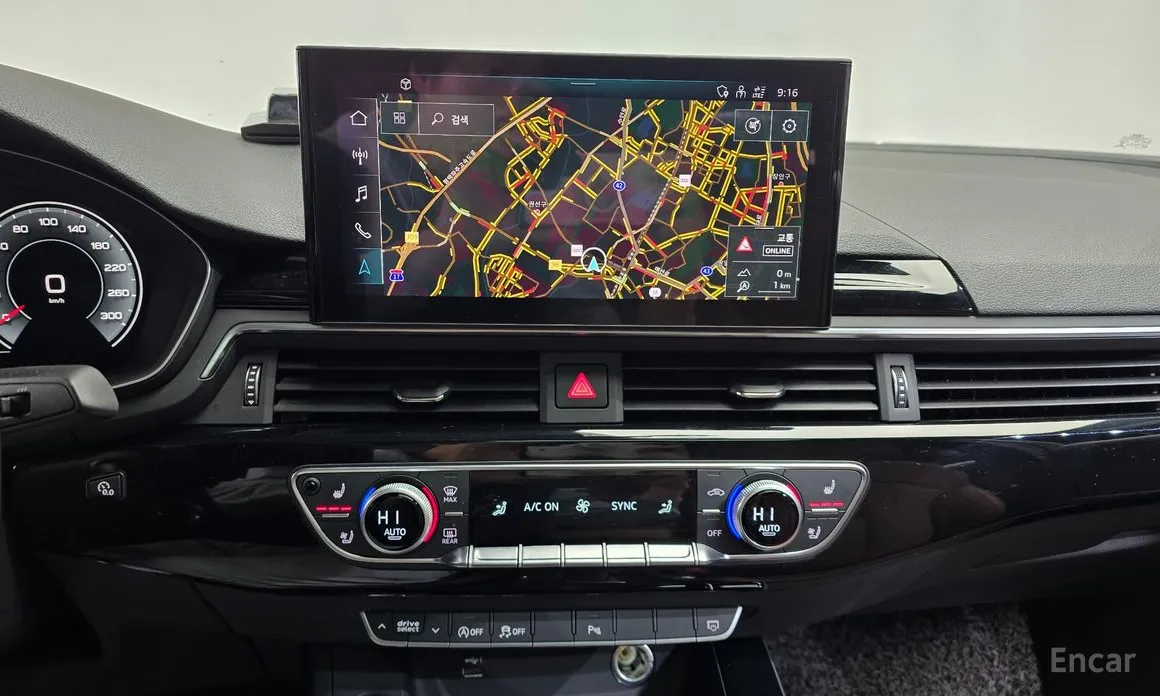 Фото 14 - Audi A4