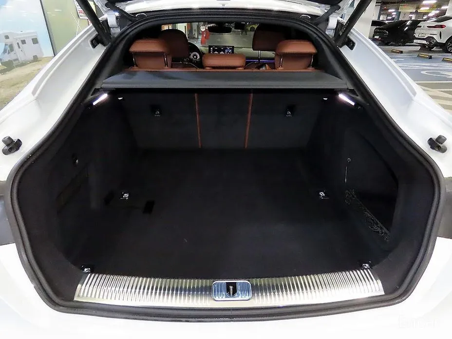 Фото 17 - Audi A5