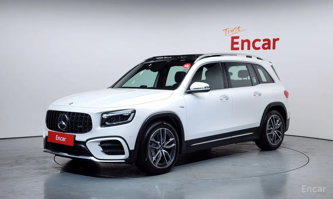 Фото 1 - Mercedes-Benz GLB-Class