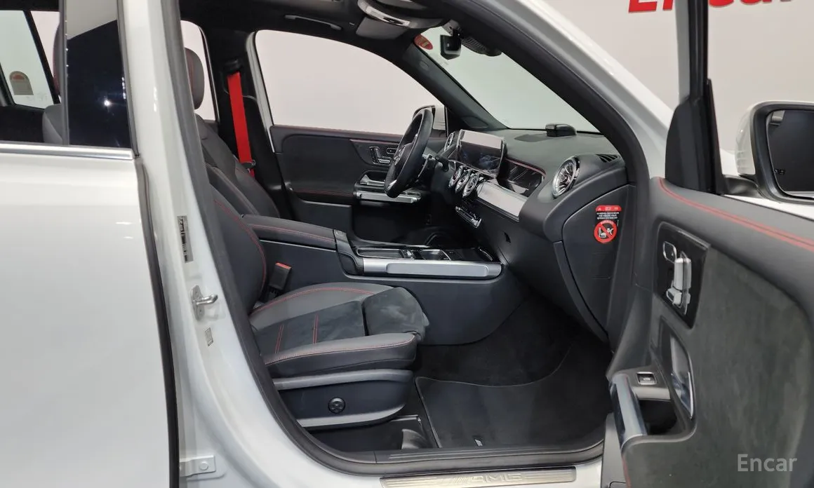 Фото 11 - Mercedes-Benz GLB-Class