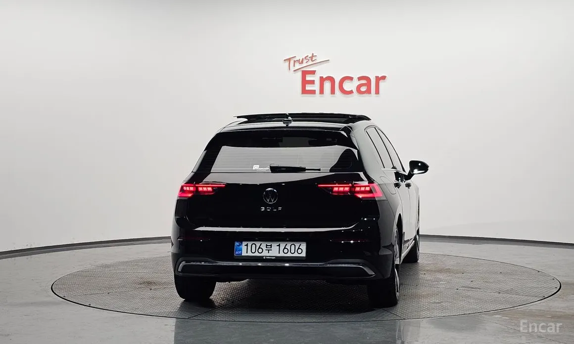 Фото 4 - Volkswagen Golf