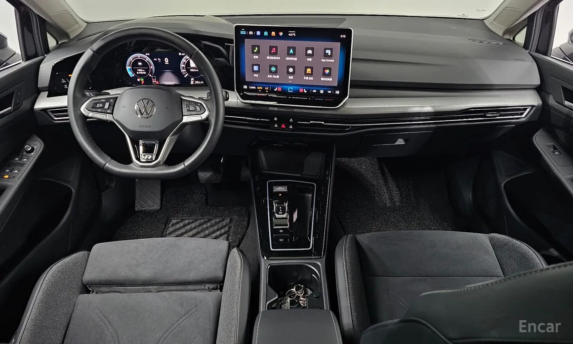 Фото 7 - Volkswagen Golf