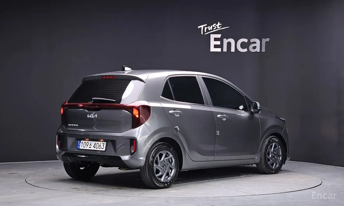 Фото 2 - Kia Morning