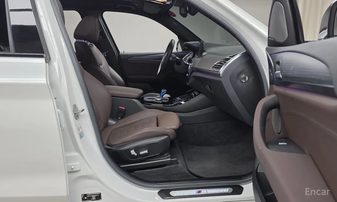 Фото 11 - BMW iX3