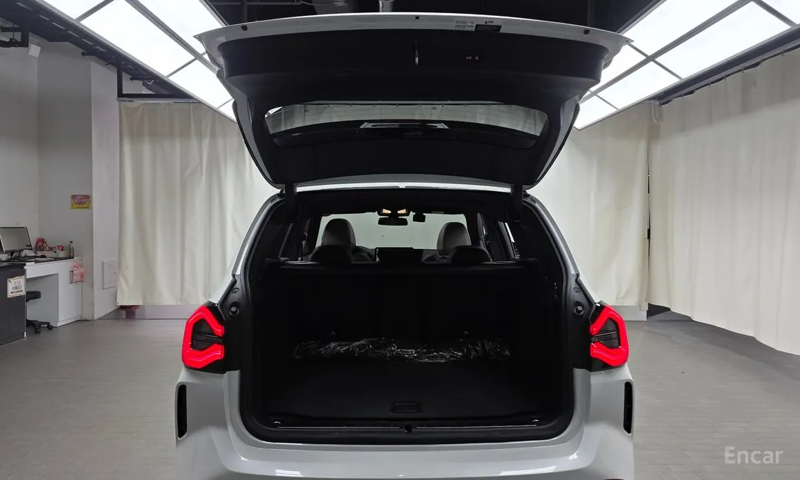 Фото 20 - BMW iX3