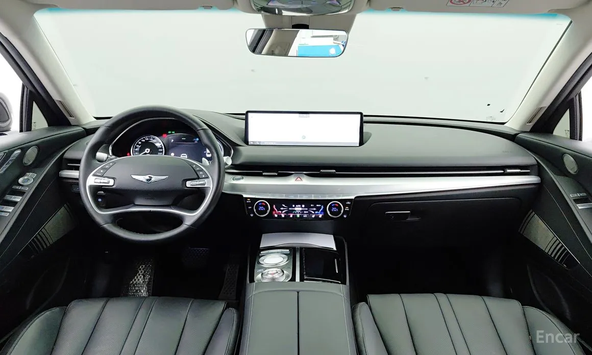 Фото 12 - Genesis G80