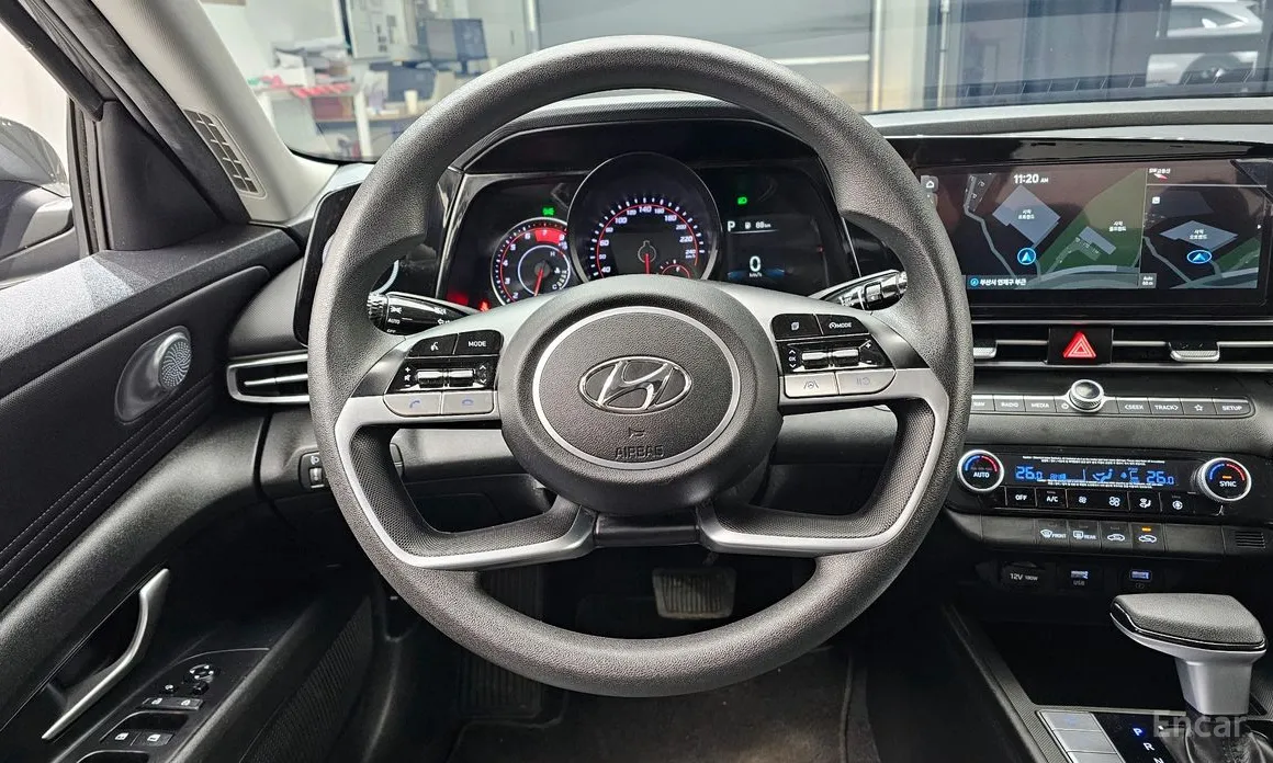 Фото 14 - Hyundai Avante