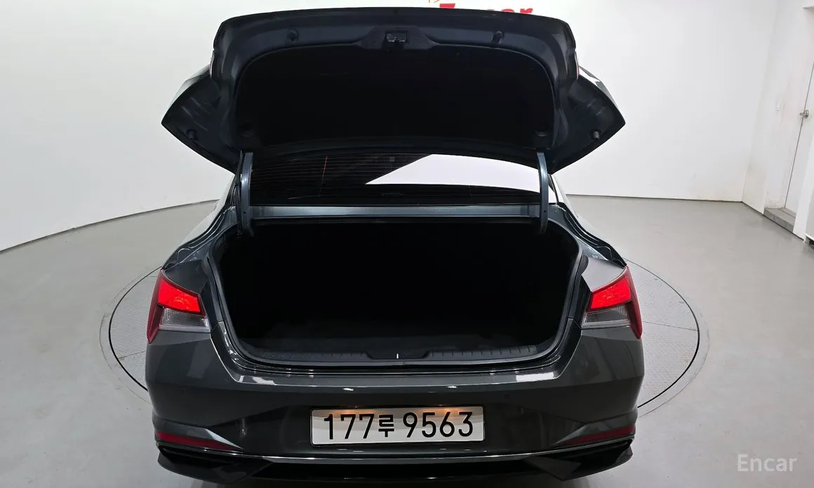 Фото 20 - Hyundai Avante