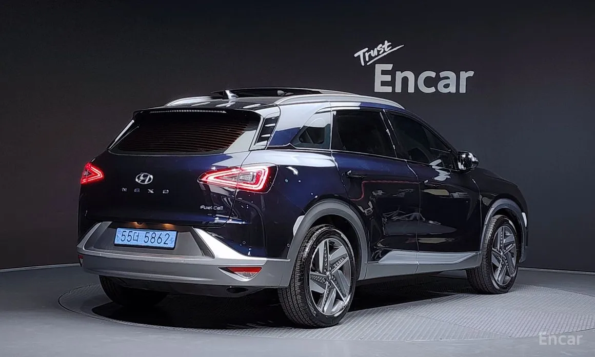 Фото 2 - Hyundai Nexo